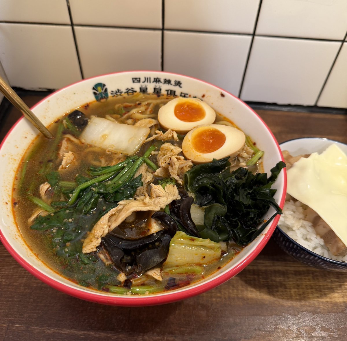 大好きな麻辣湯！
めちゃ前は多い時で週8で麻辣湯たべてた😎