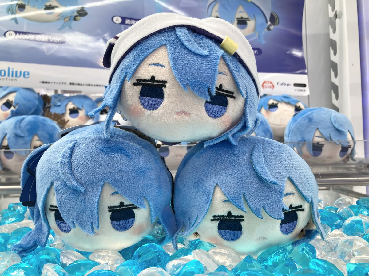 ホロライブ 寝そべり ミニマスコットパペット 大判マウスパッド 星街