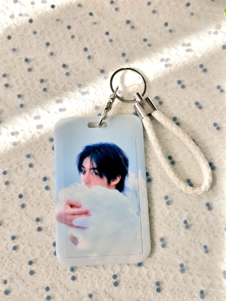 TWS ドフンさんお誕生日イベント特典のトレカケースが届きました