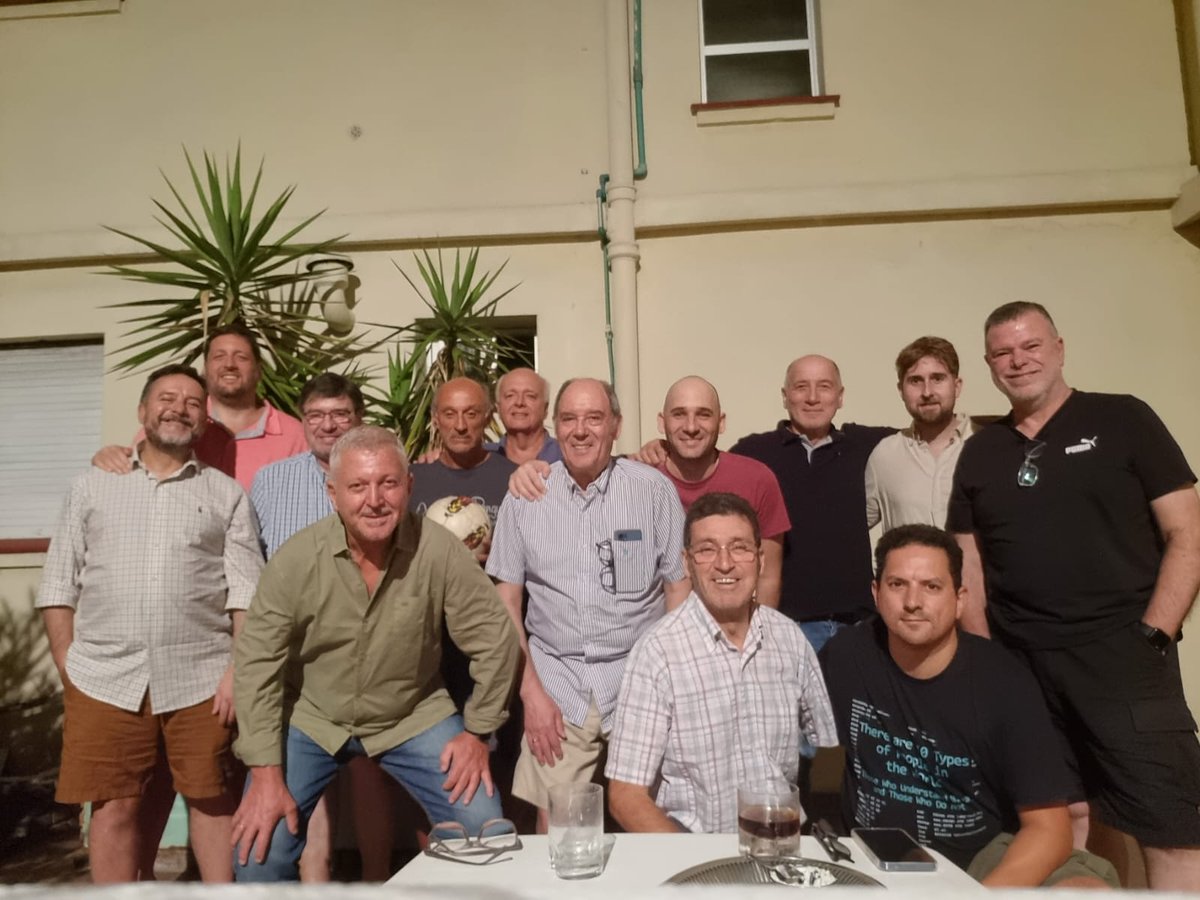 Primer reunión de la 1987 con <a href="/RodolfoCatino/">Rodolfo Catino</a> para conversar del futuro de <a href="/OficialCAP/">PEÑAROL</a>