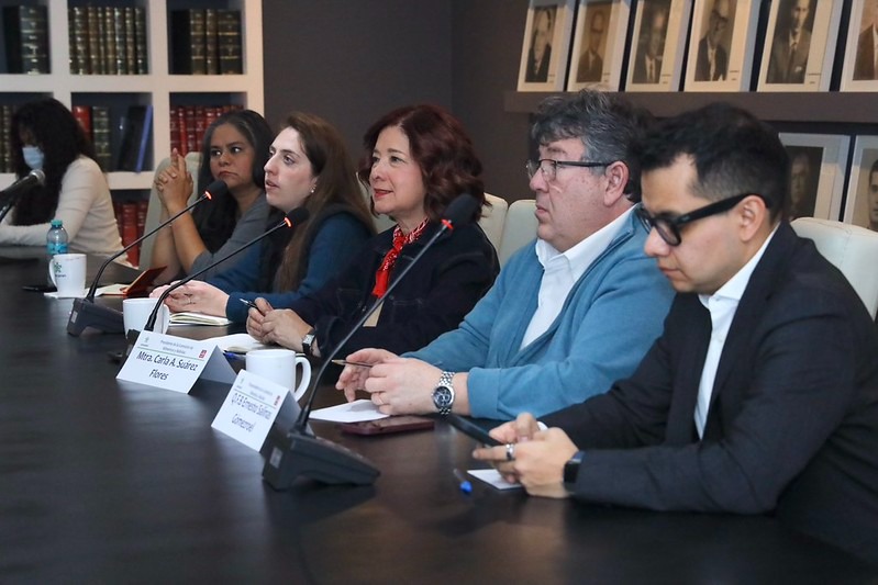 CONCAMIN's tweet photo. Esta mañana se llevó a cabo la sesión mensual de la Comisión de Alimentos y Bebidas de la #CONCAMIN, encabezada por la presidenta de Comisión, Carla Suárez Flores, @carlsuarez.

Se dialogó sobre los retos y oportunidades de nuestro sector. Agradecemos la participación de las Cámaras y Asociaciones.