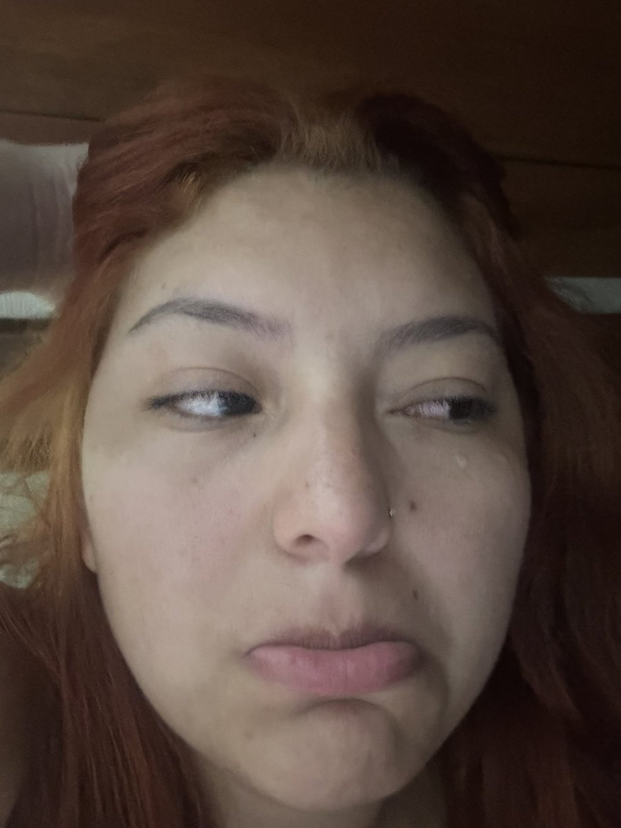 xyesx4's tweet photo. cuanto tiempo más va a doler?
(me desahogo aqui porque esto no lo ve ni mi mama) https://t.co/fyaMhzDqAV