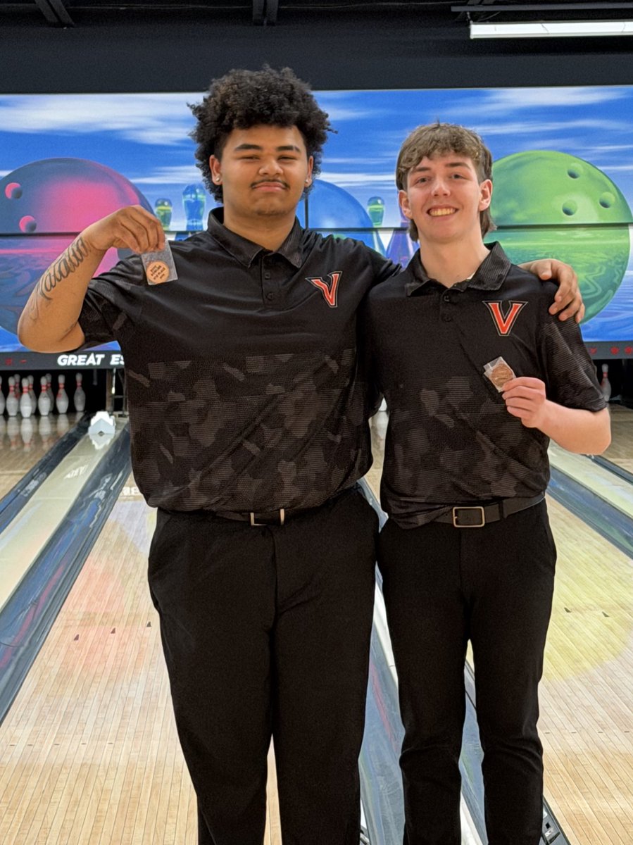 Valley Bowling tweet media