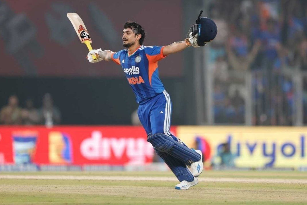 ISHAN KISHAN टी 20 वर्ल्ड कप में पावरप्ले के अंदर अर्धशतक लगाने वाले भारत के तीसरे बल्लेबाज बन गए हैं।
#IshanKishan #T20WorldCup #Trending