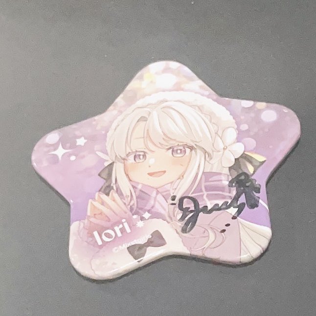 サイン書いてました❕💜 これは当たり𝑩𝑰𝑮 𝑳𝑶𝑽𝑬＿＿＿＿＿＿＿＿