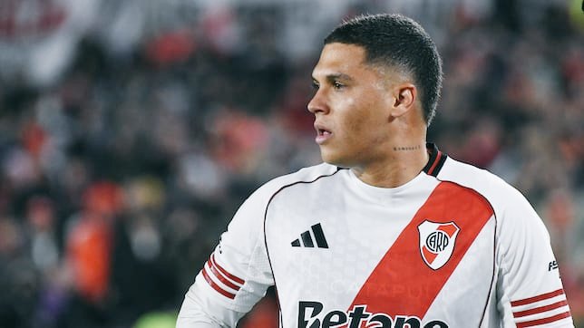 PanoramaRiver's tweet photo. Juanfer Quintero: "No podemos perder más. River no está para esto" https://t.co/GyT4GM0gwH