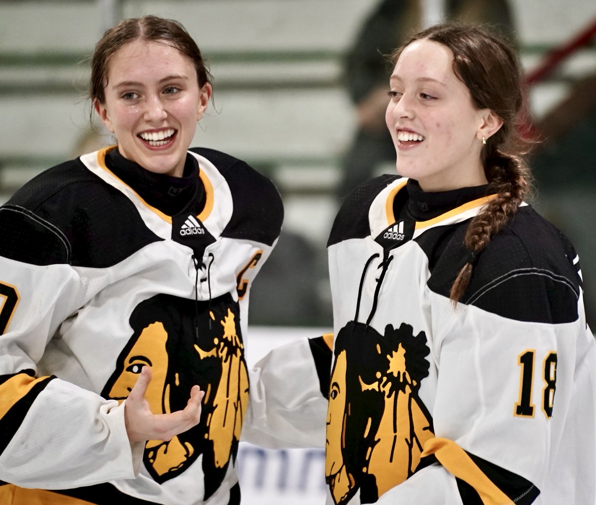 YouthHockeyHub's tweet image. GHS
Section 8A Final

FINAL: Warroad &amp;gt; East Grand Forks (5-0)

WAR: Corrington, Reese, Em. Hardwick, Lorenson, French

SOG: 42-18 Warriors

The Warriors are headed to STATE!