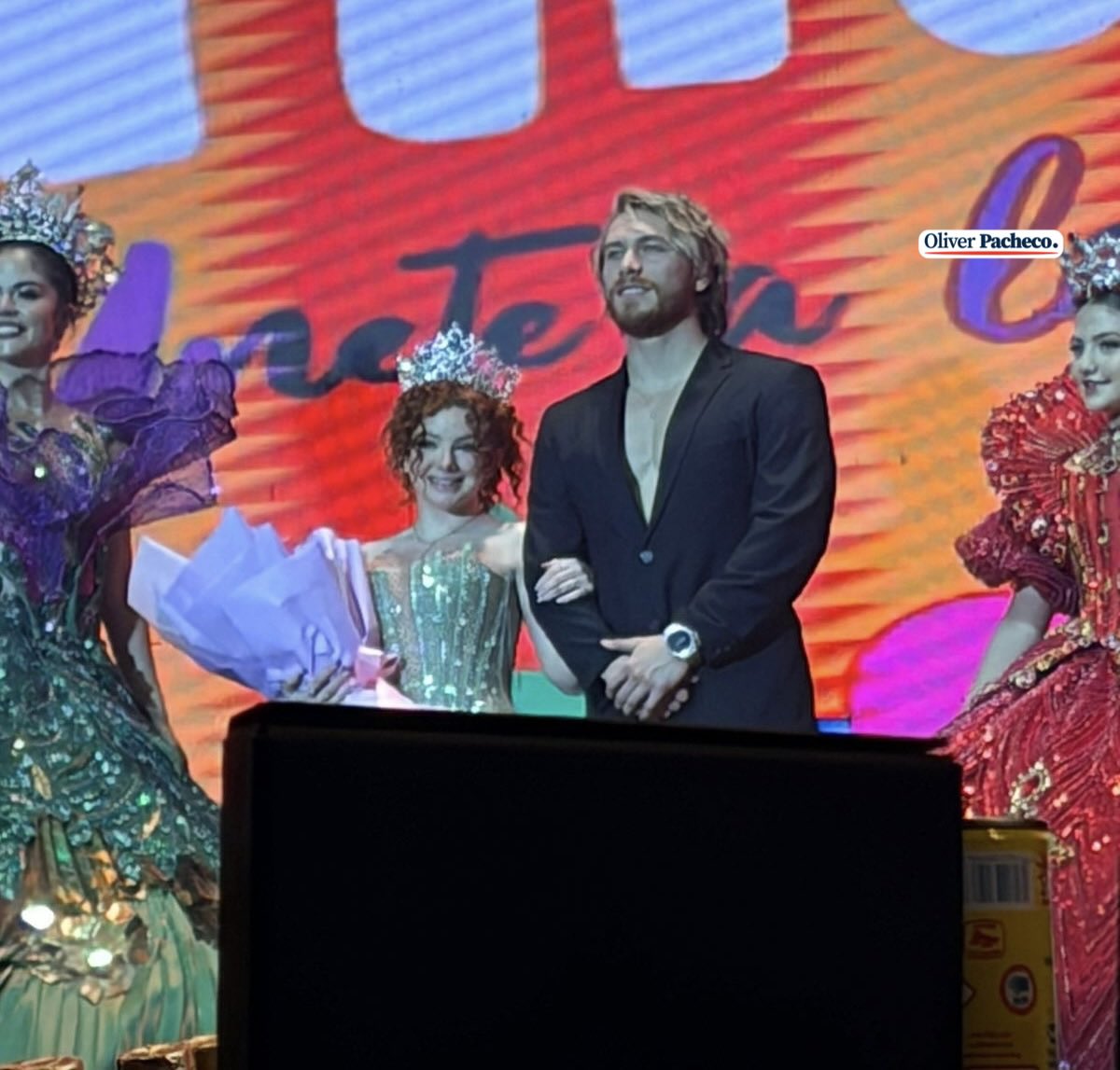 Los ex integrantes de La Casa de Los Famosos Aldo De Nigris y Briggitte Bozzo en el Carnaval de #Campeche