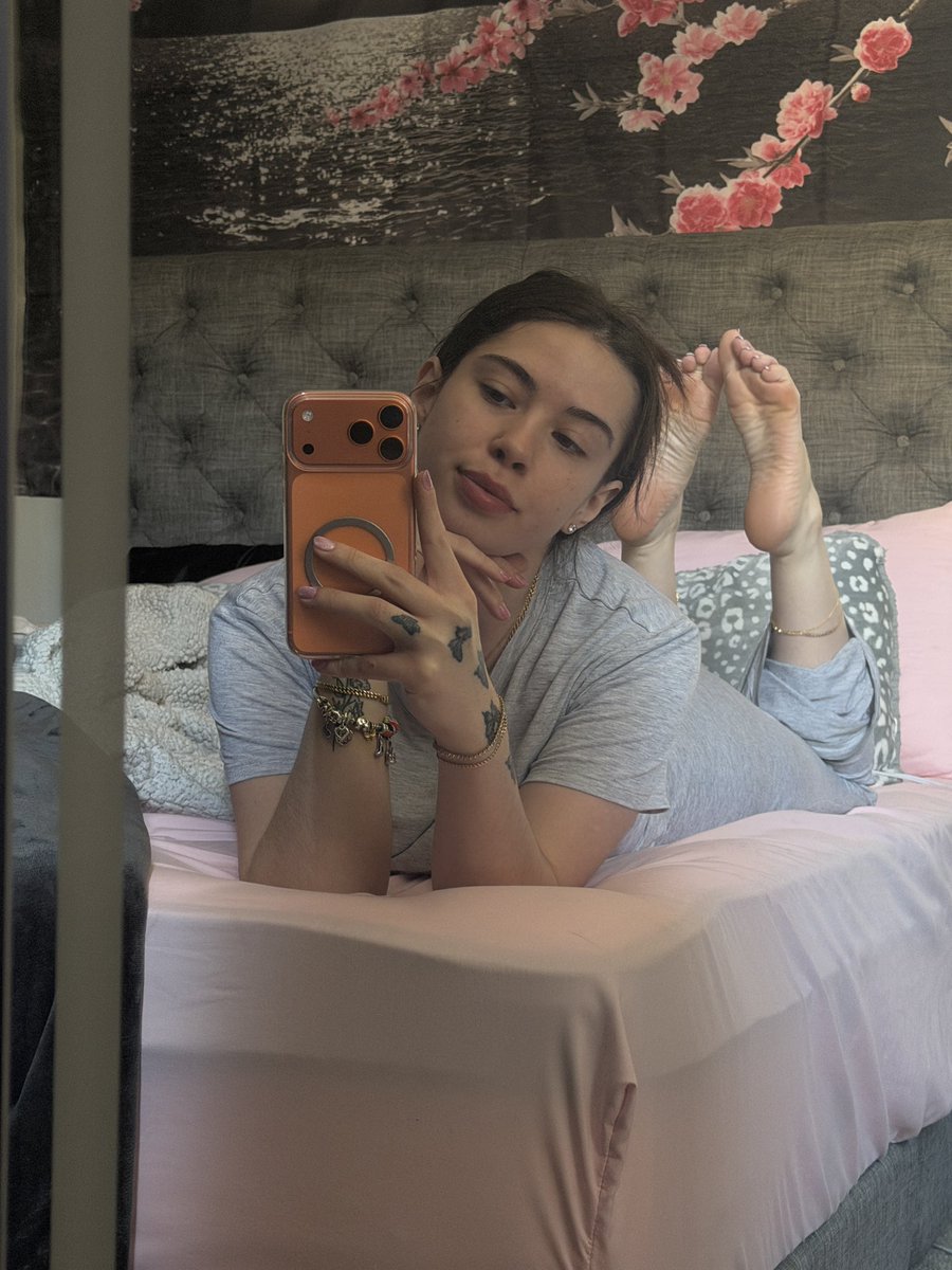 Rissa Soles 👣⭐️ tweet media