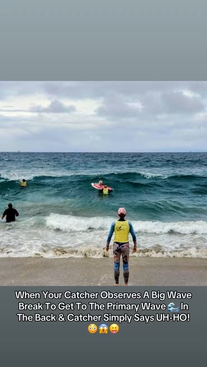 GidgetsFanPage's tweet photo. Moments You Go Uh-Oh ๐๐๐คช๐ค๐ฉต๐ฆ๐
#surfgidgetthepug
#surfdog https://t.co/T09xbofd38