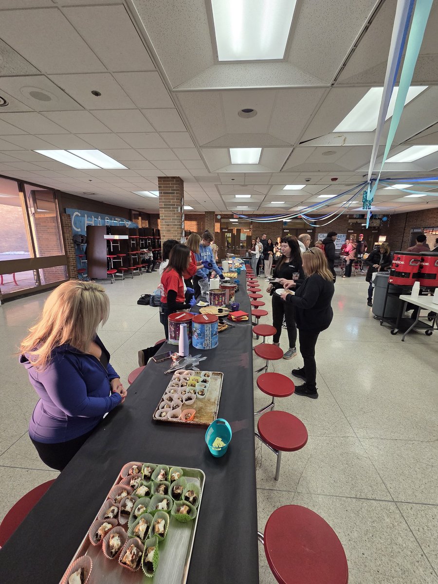 Athens StuCo #redhawkpride tweet media