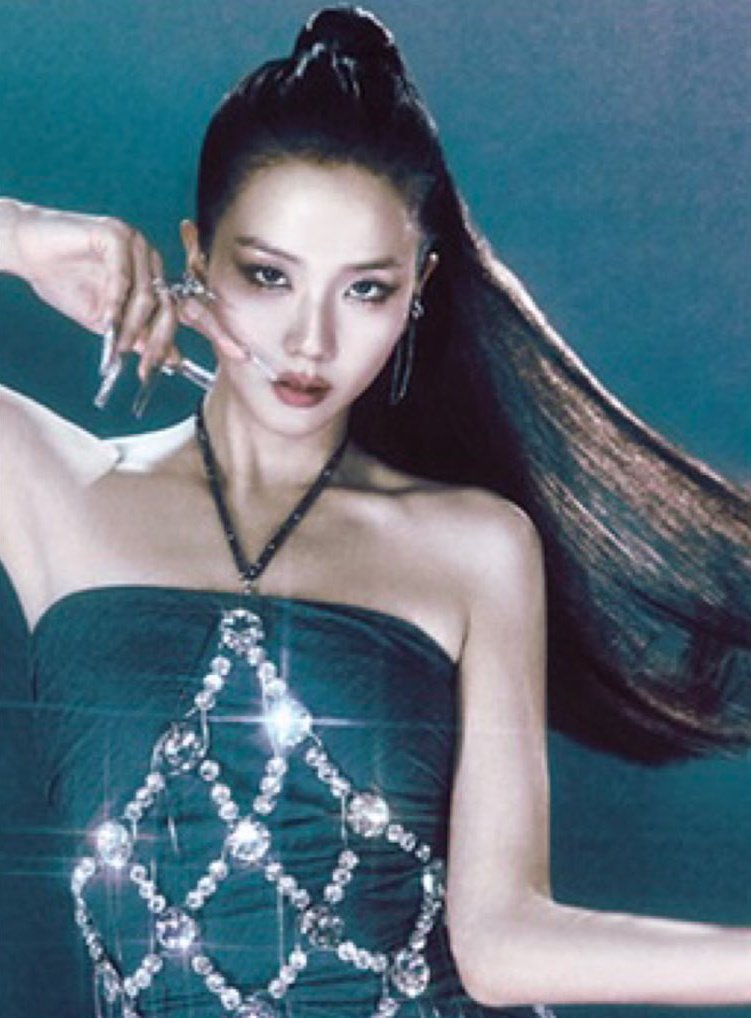 there's a reason she bagged that vogue france cover