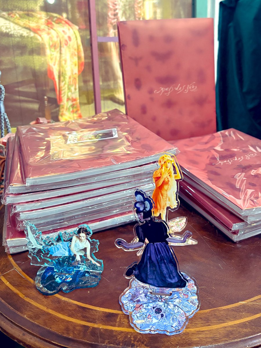 pays des fées ペイデフェ (@paysdesfees_o) / Posts / X