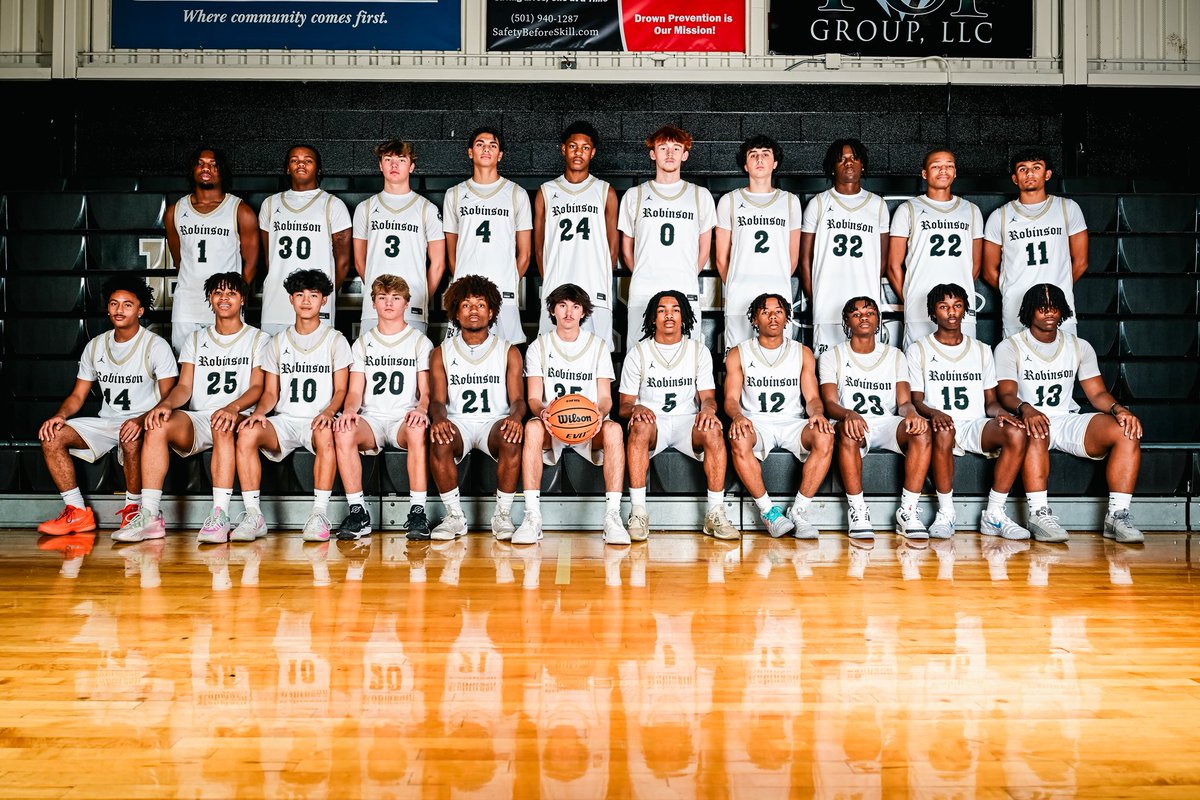 Robinson Basketball tweet media