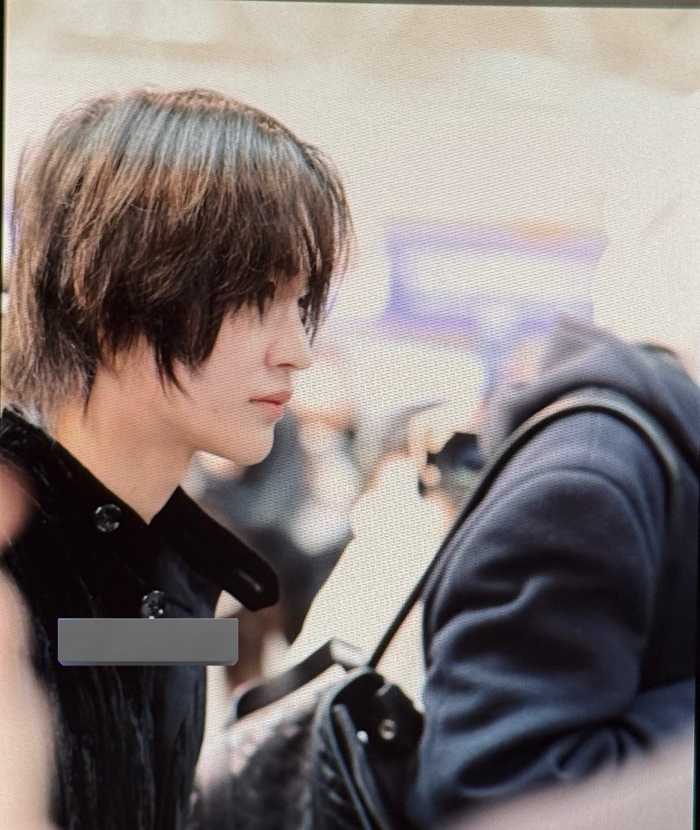 풀썬 tweet media