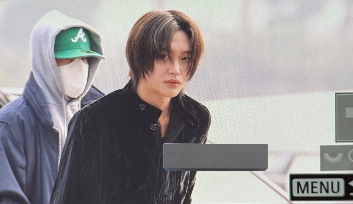 풀썬 tweet media