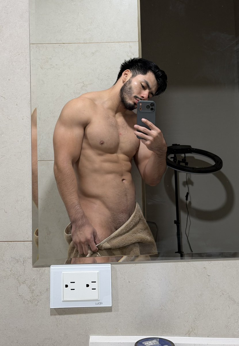 Jorge Adan Cardenas (@jorgecardenaxxx) on Twitter photo 