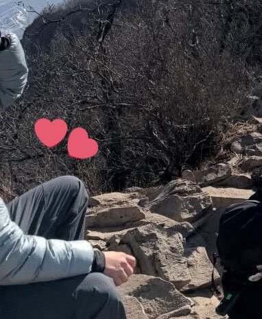 윤도운 너 머리 쓸어올리고있지
(핫초ㅑ)