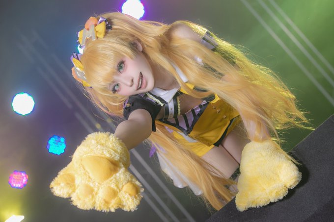 Twitterのコスプレ画像31