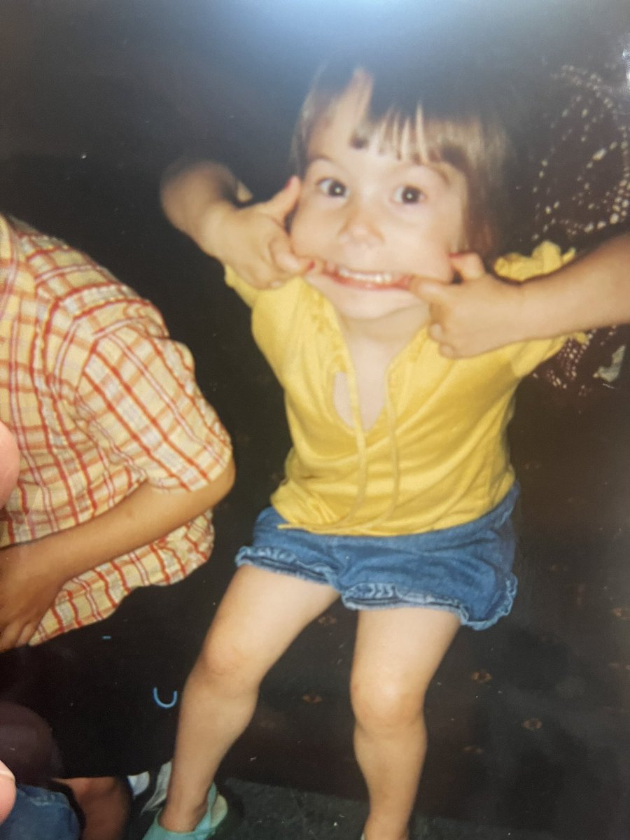 Messie Bessie tweet media