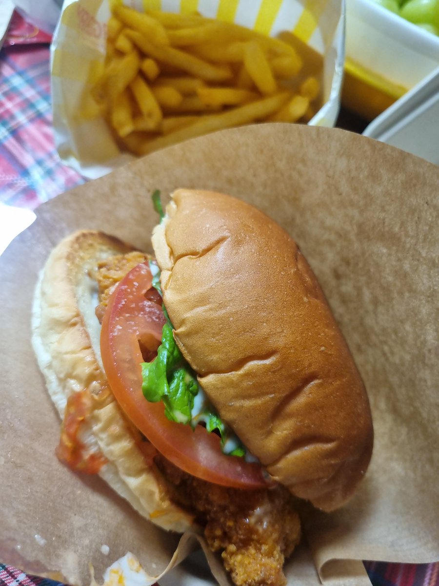 #밥보스 뽀스도 밥 잘 챙겨먹구 이따 봐~