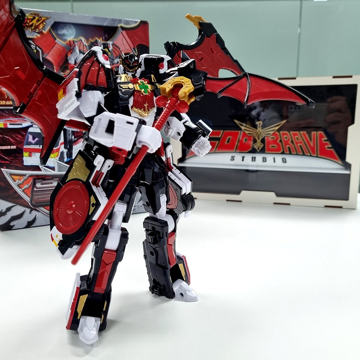 GODBRAVESTUDIO 【公式】 tweet media