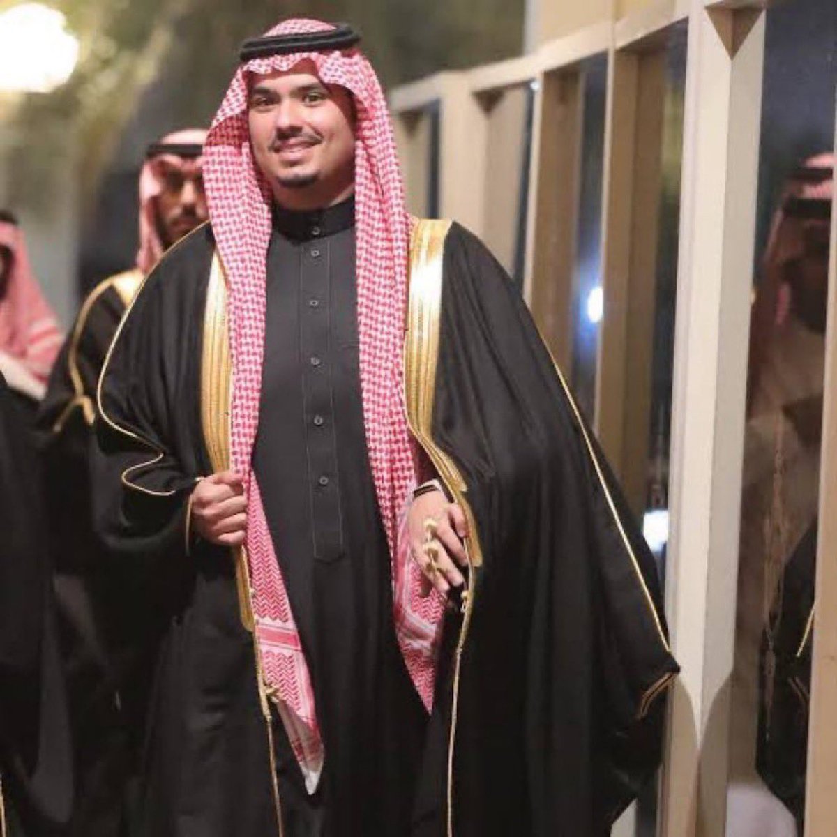 كل الأماني بالتوفيق و السداد لصاحب السمو الملكي الأمير #راكان_بن_سلمان_بن_عبدالعزيز بعد صدور تعيينه محافظًا للدرعية .. 
اللهم أحفظ ولاة أمرنا  وأدم الأمن والأمان لوطننا الغالي  يا رب العالمين 🙏🏻💚🇸🇦🦅