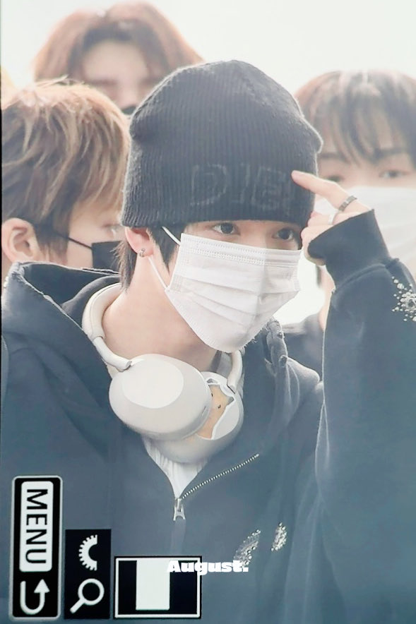 AugustHamin_'s tweet photo. 260213 ICN🛫

#HAMIN  #하민
#SMTR25 
#SMBG https://t.co/uSxXGwscPj