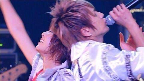 aaayn__335's tweet photo. もう無理言葉にならないよ、、

にっしーと宇野ちゃん、2人の声の重なり合いが本当に大好きでした。唯一無二でした。

同じ時代に生まれて、2人を応援できて、2人の生歌を何度も聞くことができて、
本当に幸せでした。

ありがとう。 https://t.co/L3HA1IwwQd