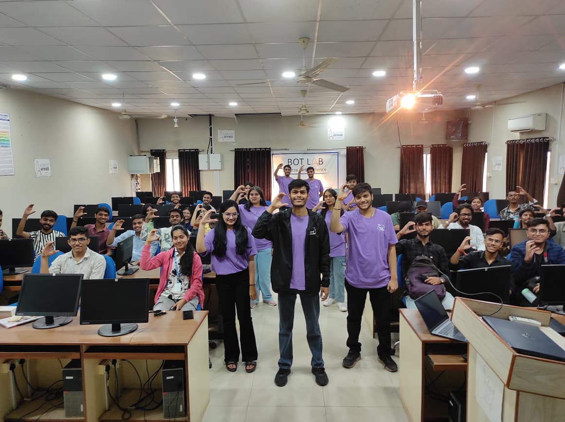 AWS Cloud Club SSTC tweet media