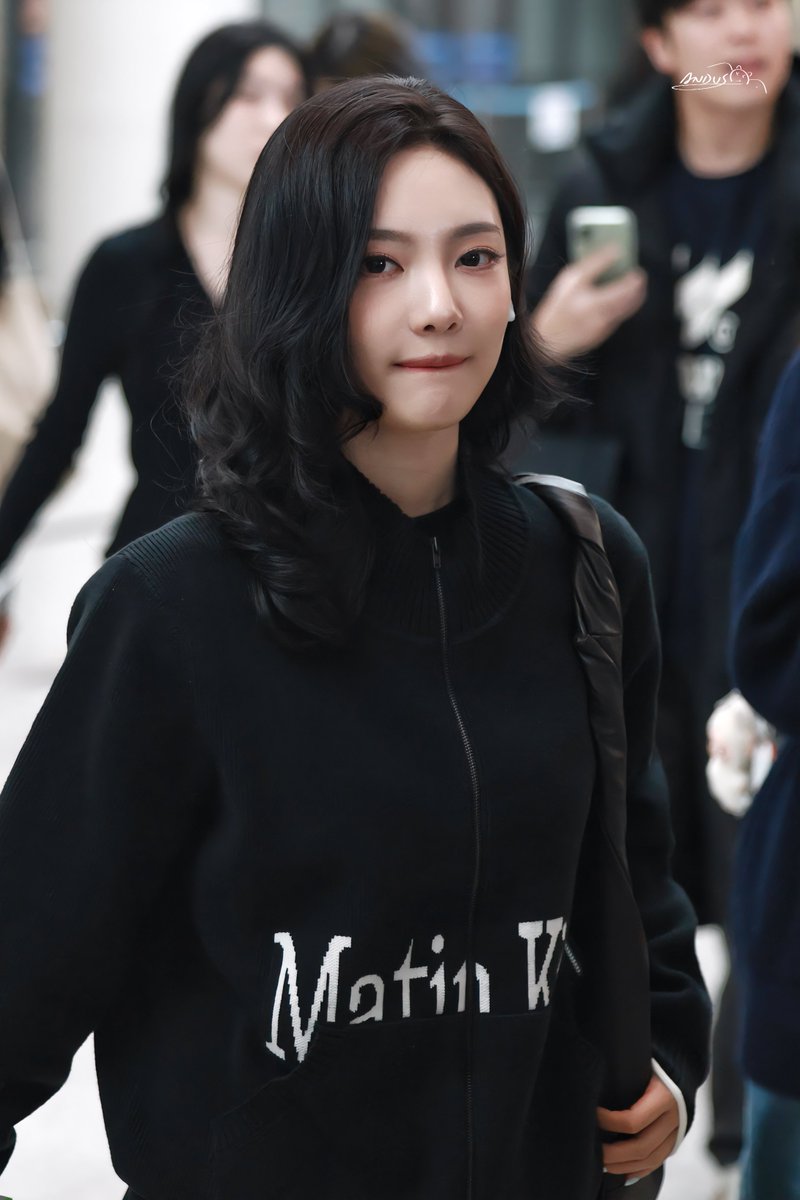 AndusMui's tweet photo. 260213 ICN

#ningning #닝닝 #寧寧 #宁宁
#NINGNING #寧藝卓 #宁艺卓
#aespa https://t.co/uQBf8mUtoD