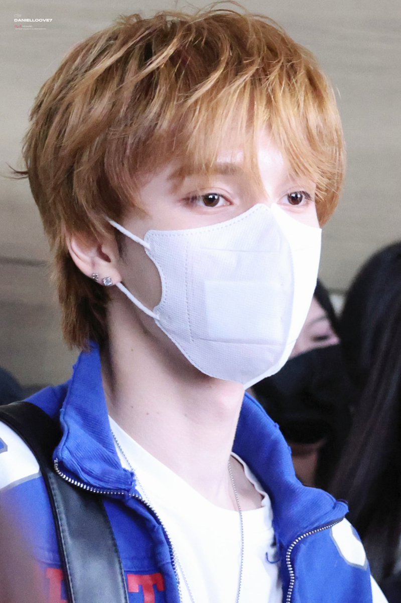 IDLinnuu's tweet photo. 260213 ICN🛫
Daniel 2P 
💙🐕

#이다니엘 #DANIEL #SMTR25 https://t.co/1vxSv0FLge