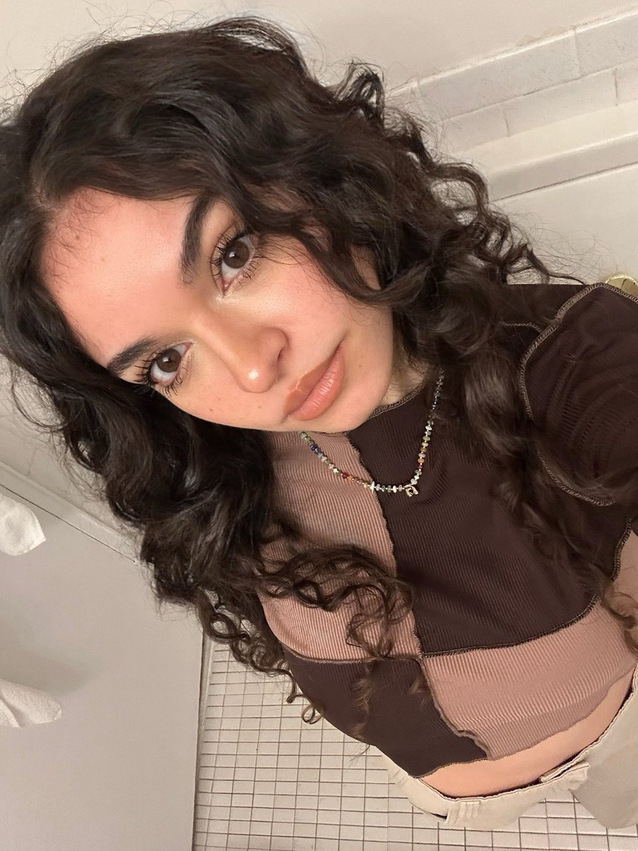 sera ★ tweet media