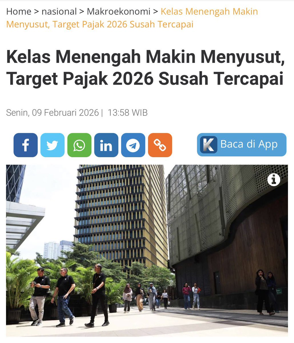 MardaniAliSera's tweet photo. Kelas menengah itu tulang punggung bangsa. Melemahnya kelas menengah bukan cuma berbahaya bagi ekonomi bangsa tapi juga berbahaya bagi demokrasi. Justru melemahnya kelas menengah membuat suram pemajuan bangsa. 

Mesti ada gerakan kokoh membangun kelas menengah dengan aksi yg jelas dan segera.

https://t.co/L242Pfb876