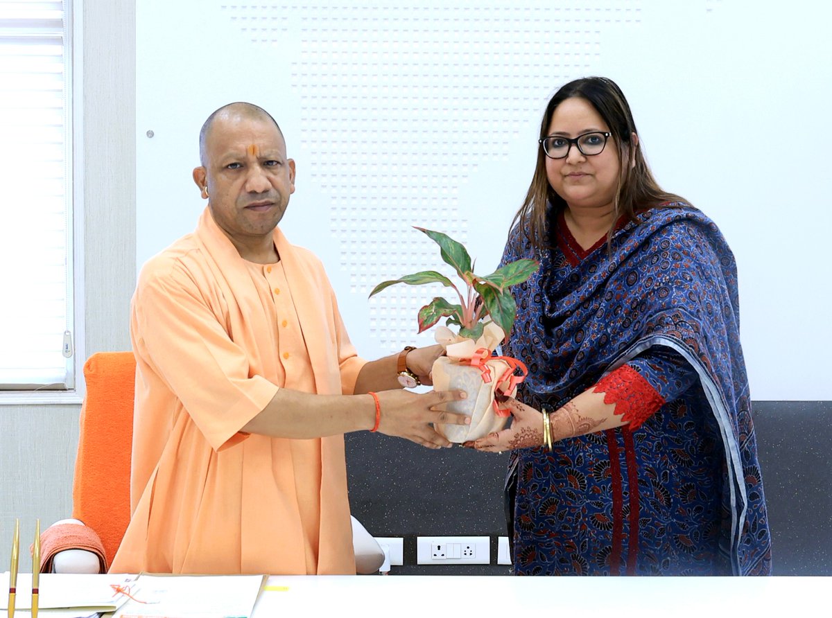𝕽𝖆𝖏𝖊𝖘𝖍 𝕯𝖊𝖜𝖊𝖉𝖎 𝕿𝖉𝖎𝖙𝖔𝖗 🇮🇳 tweet media