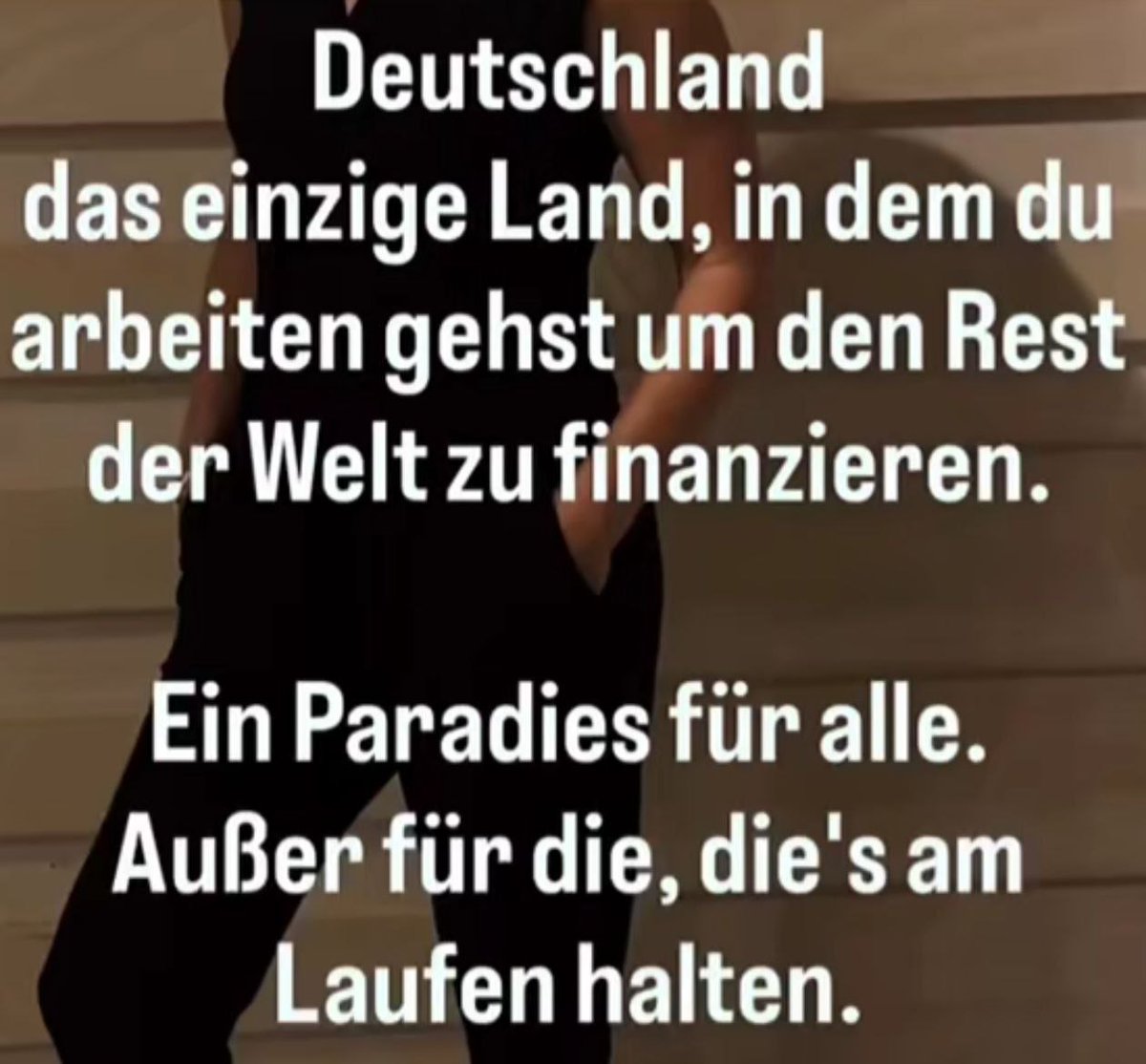 Und unsere Rentner sammeln Pfandflaschen.
Volksverrat.