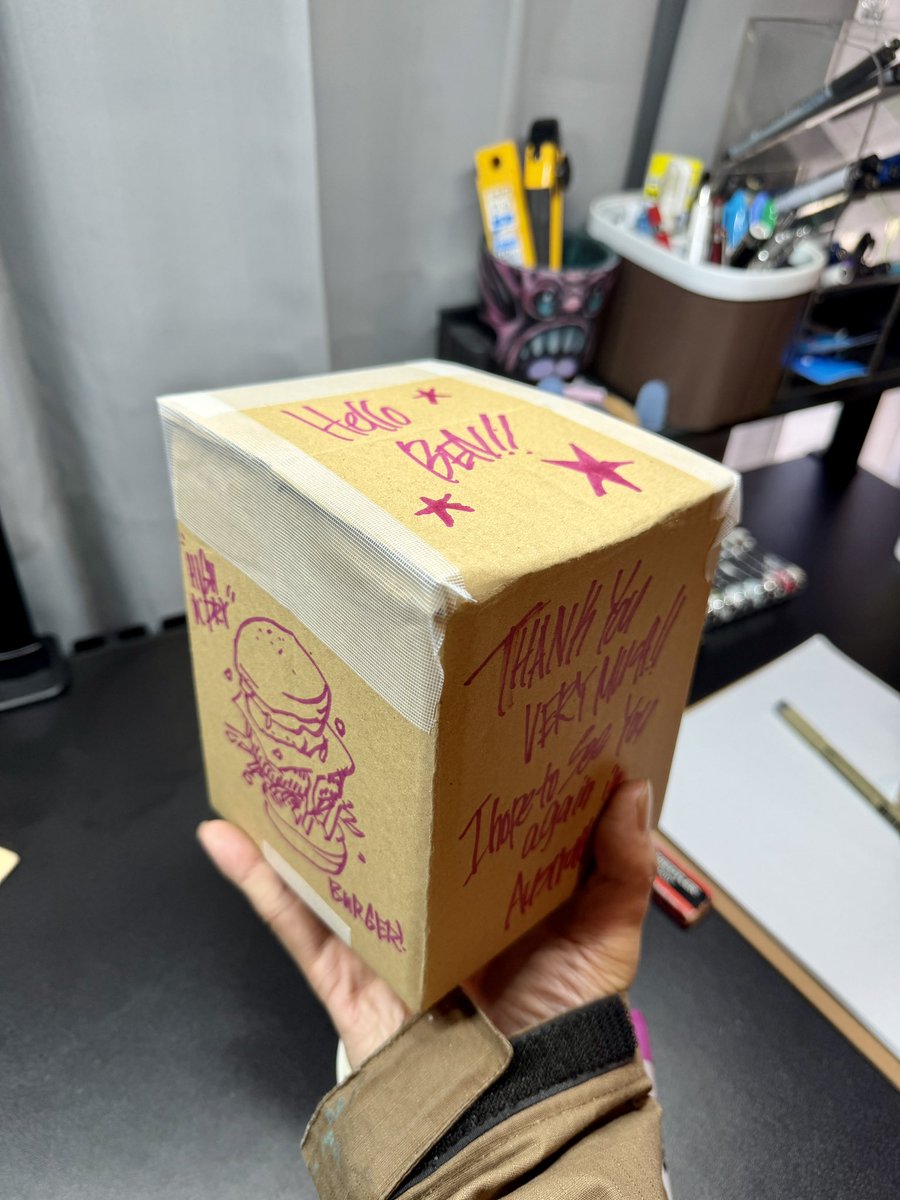 シドニーでハンバーガー屋さんをやってるBenからのオーダーで3つのキューブが旅立ちます✈️
#chaoscube