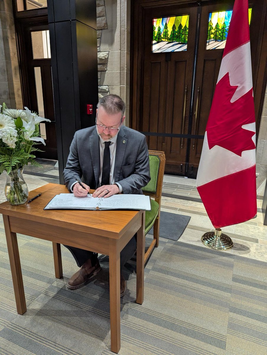 Colin Reynolds tweet media