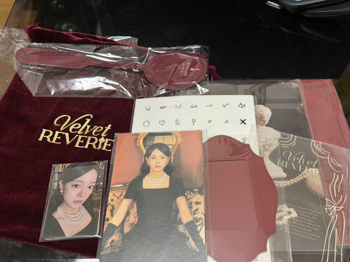 <a href="/sejeong_877/">まぁむ</a> 共同購入ありがとう😭🙏

セジョンちゃんのシーグリめちゃめちゃ可愛すぎた❤️Diary Bookが1番最高でした🥰