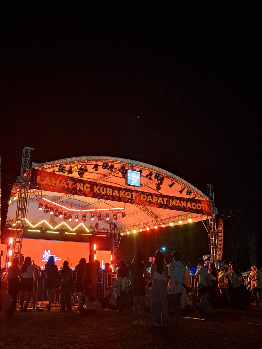 bentenieeson's tweet photo. the only reason why i love feb. #uplbfebfair2026 https://t.co/zhnB26zATT