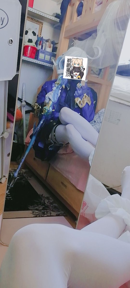 10860078ht's tweet photo. 芙宁娜cos
（第一次出www，不好看请多担待！ https://t.co/BkSC9yvBTN