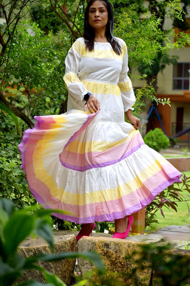 rangamaati's tweet photo. Celebrate LOVE with Colors of Nature's Wonder !

ETHEREAL IN EVERY STITCH 

Our handwoven Muslin Cotton dresses in soft hues draw inspiration from the Aurora Borealis, blending beauty and versatility. Perfect for any season! 

Crafted with love for sustainable, elegant looks. https://t.co/iuZWEVIXpr