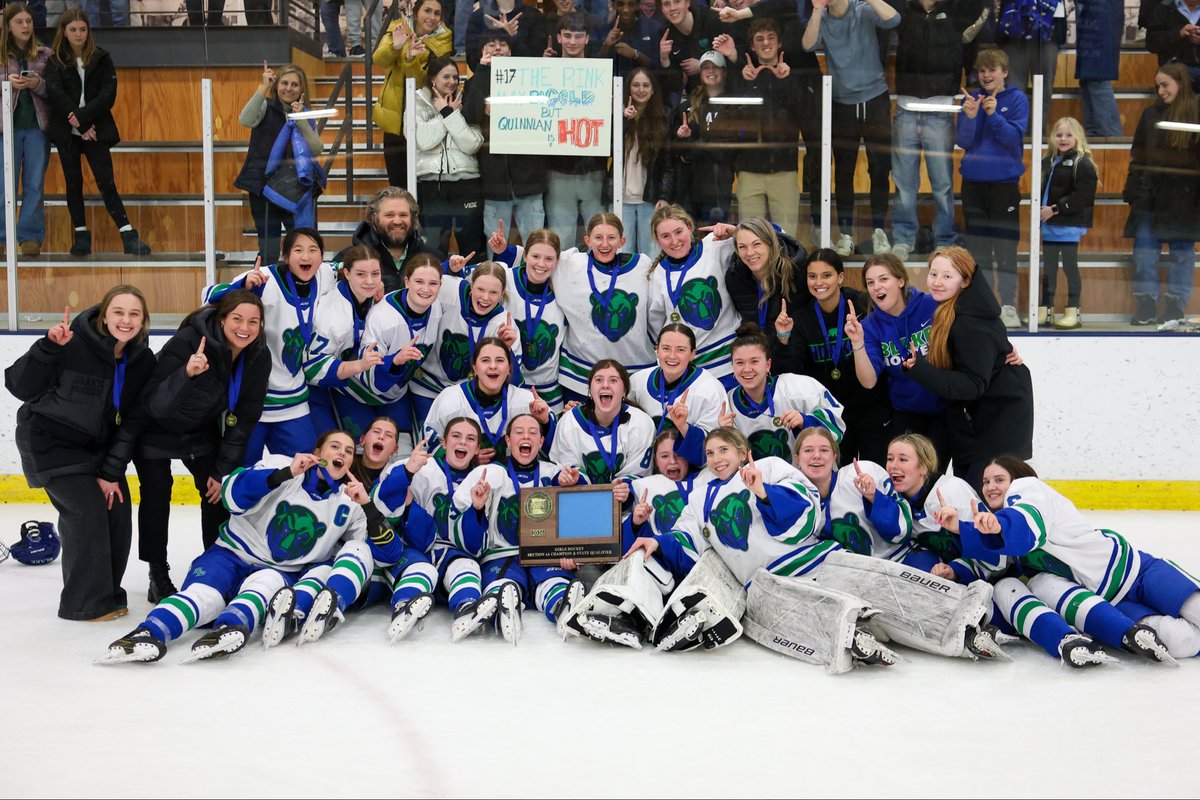 Blake Girls Hockey tweet media