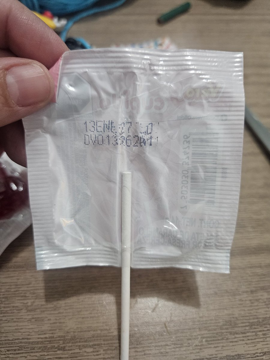 indii_ra's tweet photo. Carisma esta paleta edición limitada en un paquetote de paletas 
@dulcesvero https://t.co/rwknVT3oIL