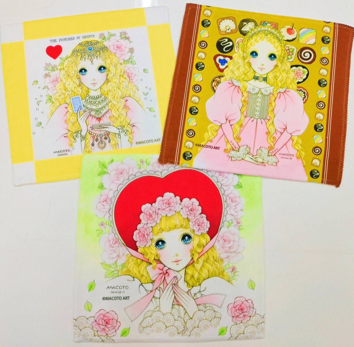 明日はバレンタイン💝 チョコとハートのハンドタオルのご紹介