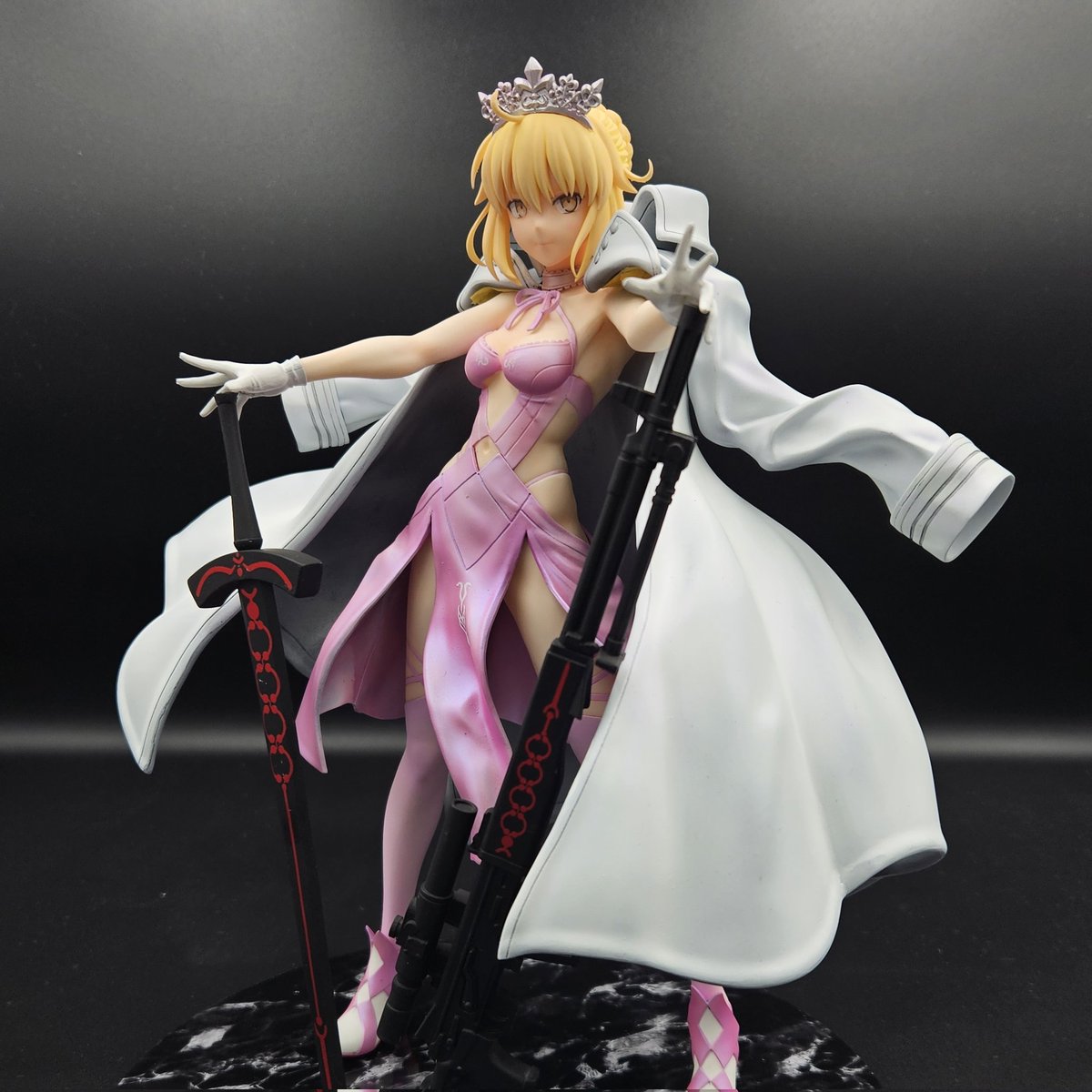 買って塗装したガレージキット見たい