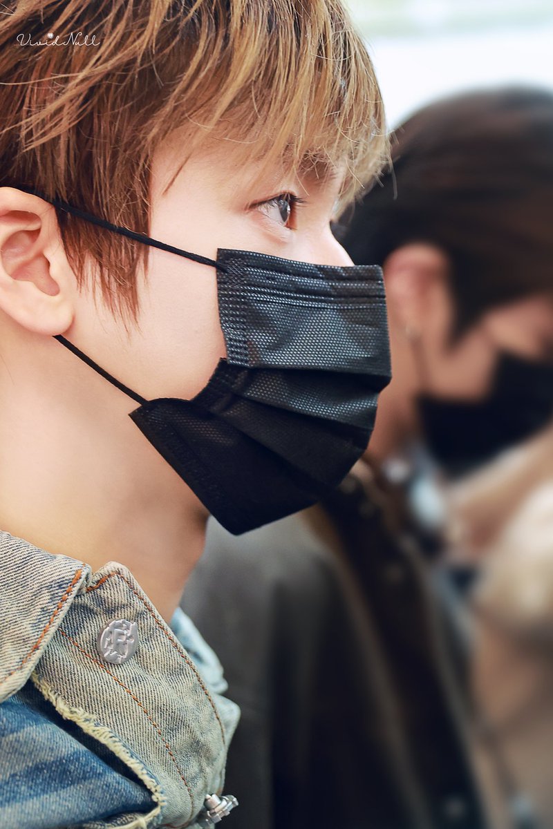 vividnull_ tweet media