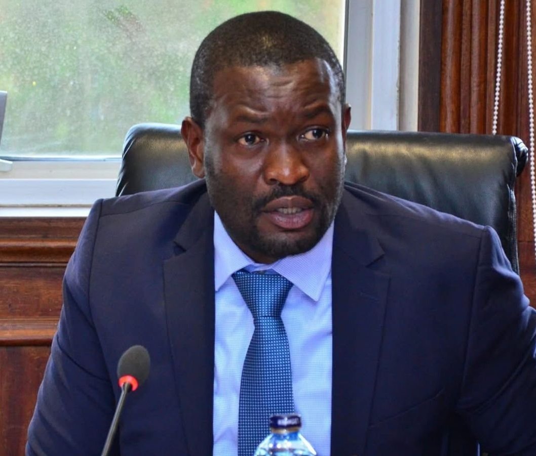 CollinsBii10's tweet photo. Edwin sifuna... Accept the rejection and move on.. it's a plan and the president is in this thing https://t.co/Z3L8Pp0AAN