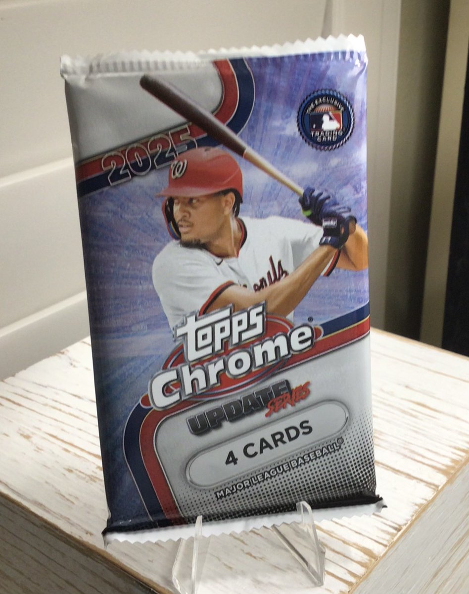 Who wants a chance at this 2025 Topps Chrome Baseball pack?
*Who‘s your 2026 NL MVP?
I’ll pick someone Sunday night #Topps