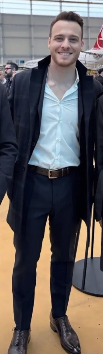 El outfit completo 🫦 si a todo 
#KeremBürsin